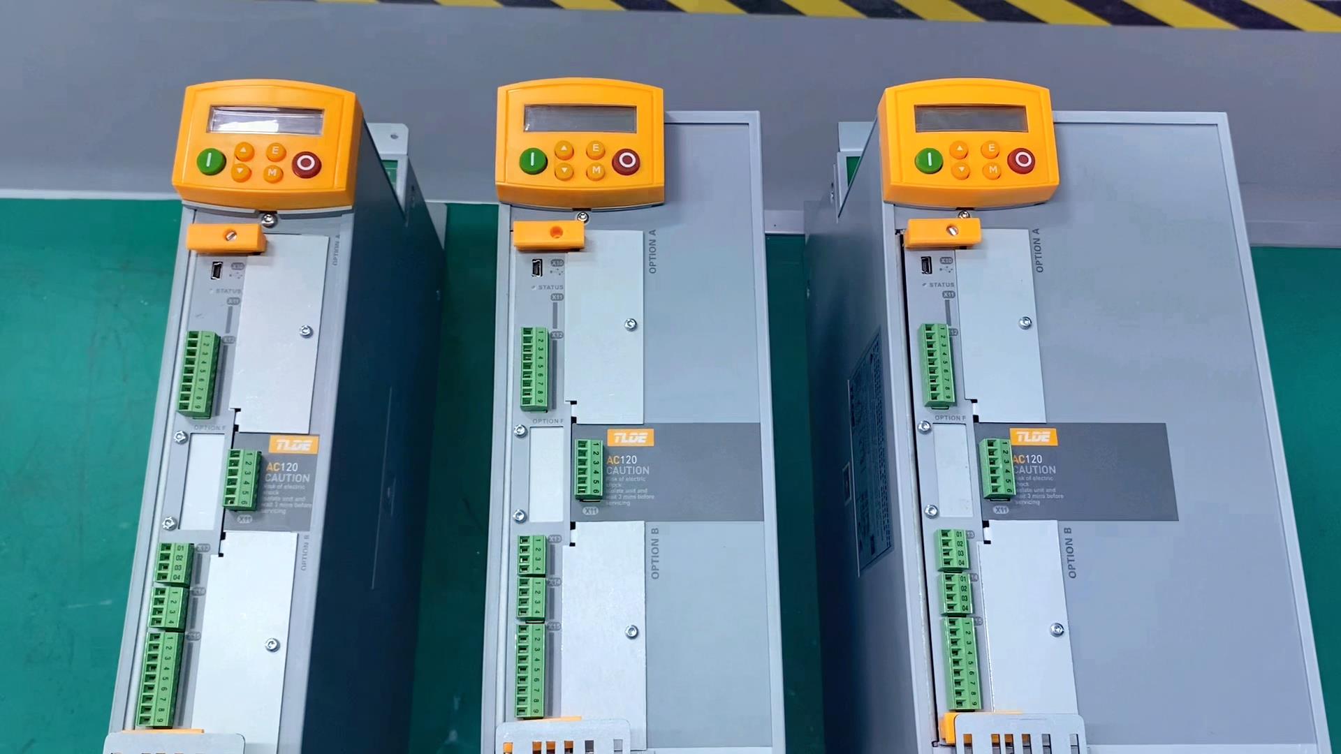 TLDE AC120變頻器展示，可被配置為5種電機控制模式！